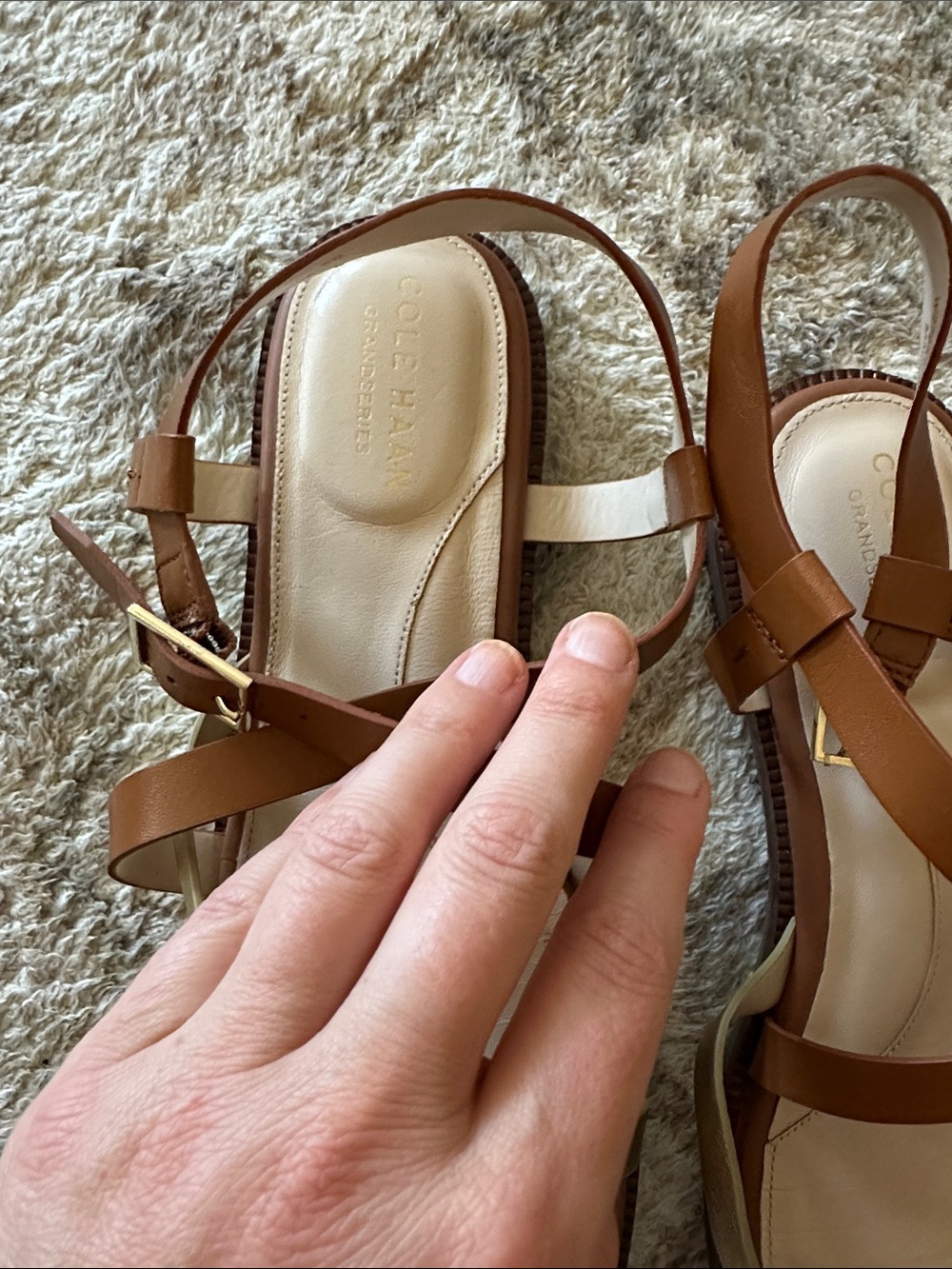 Cole Haan Women's Brown & Gold Strappy Leather Sandals size 8 - Picture 2 of 3